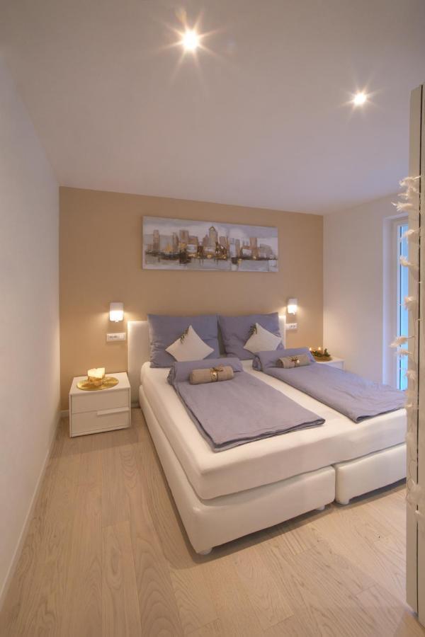 Penthouse & Garden - Luxury Apartment Postal / Burgstall Kültér fotó