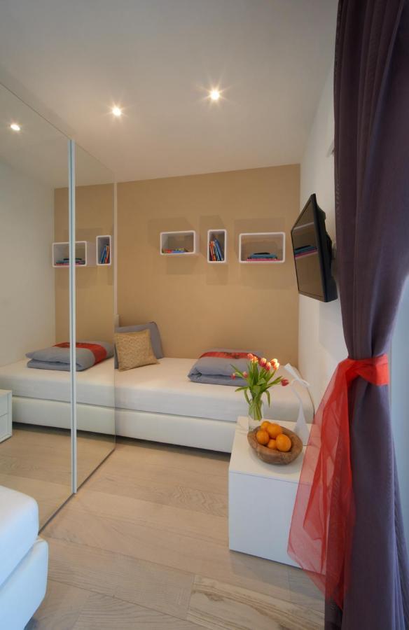 Penthouse & Garden - Luxury Apartment Postal / Burgstall Kültér fotó